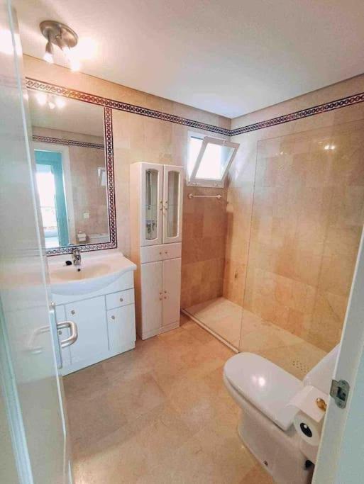 Apartment First Line Beach-amazing Seaview - La Duquesa-estepona Bahia de Casares