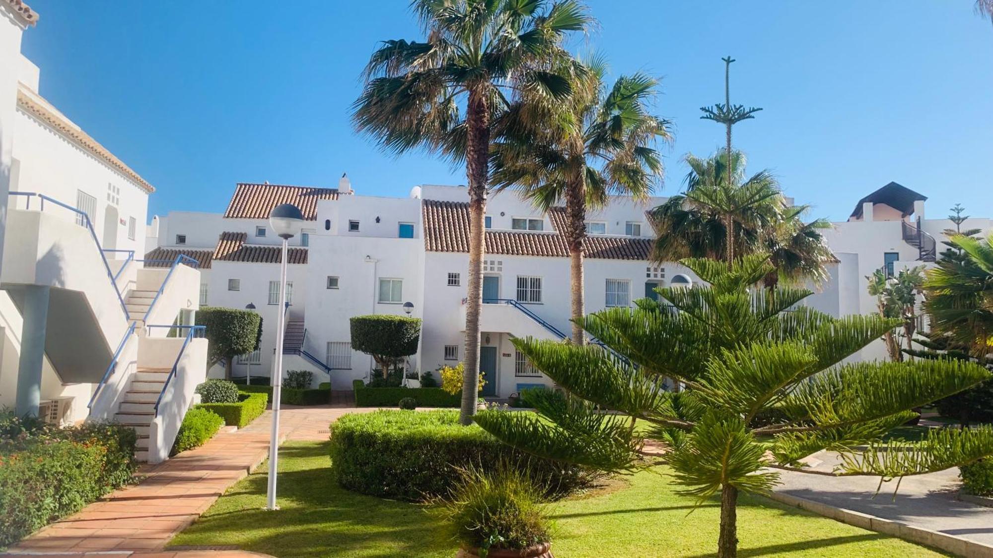 Apartment First Line Beach-amazing Seaview - La Duquesa-estepona Bahia de Casares