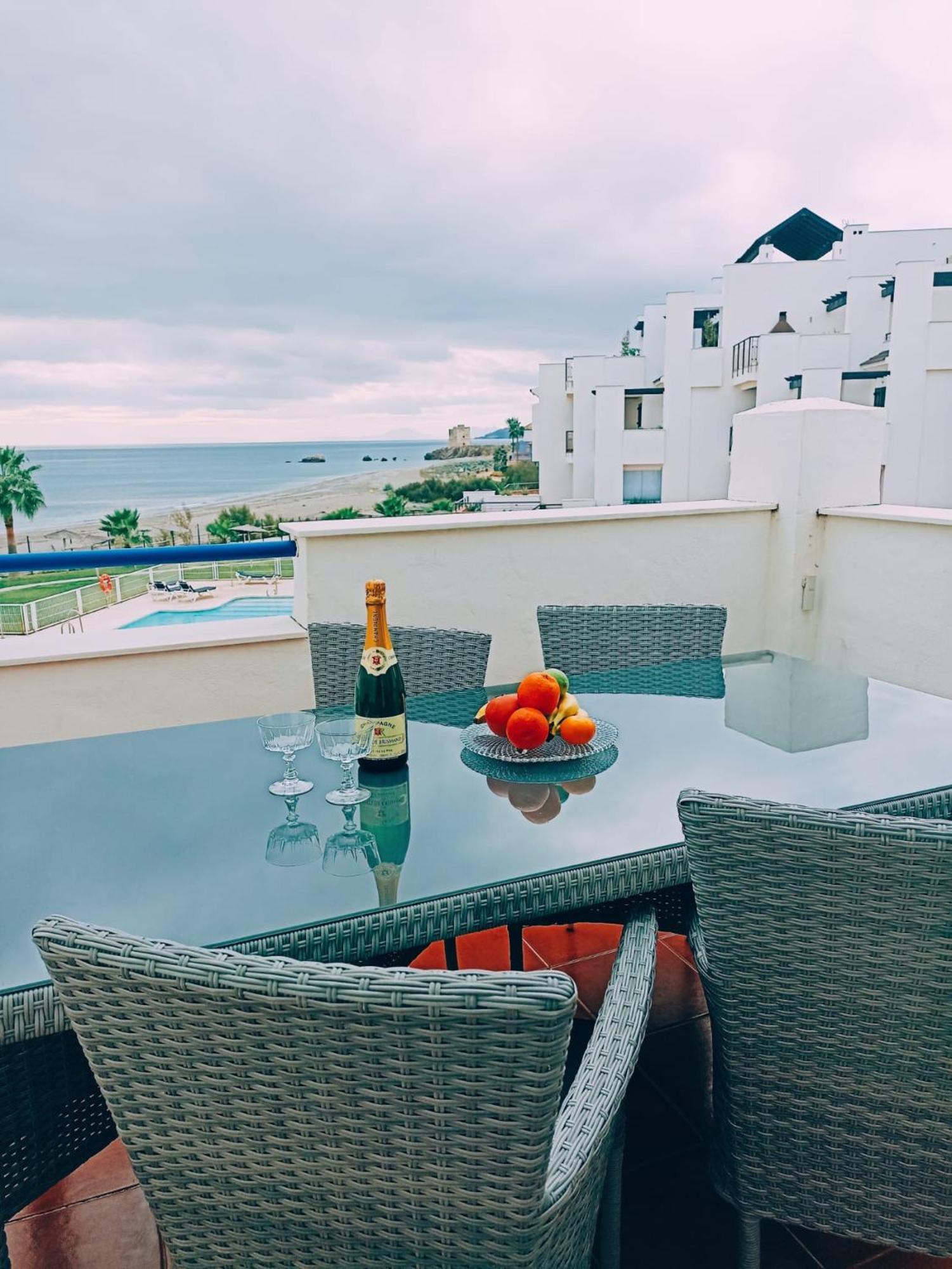 First Line Beach-amazing Seaview - La Duquesa-estepona * Bahia de Casares