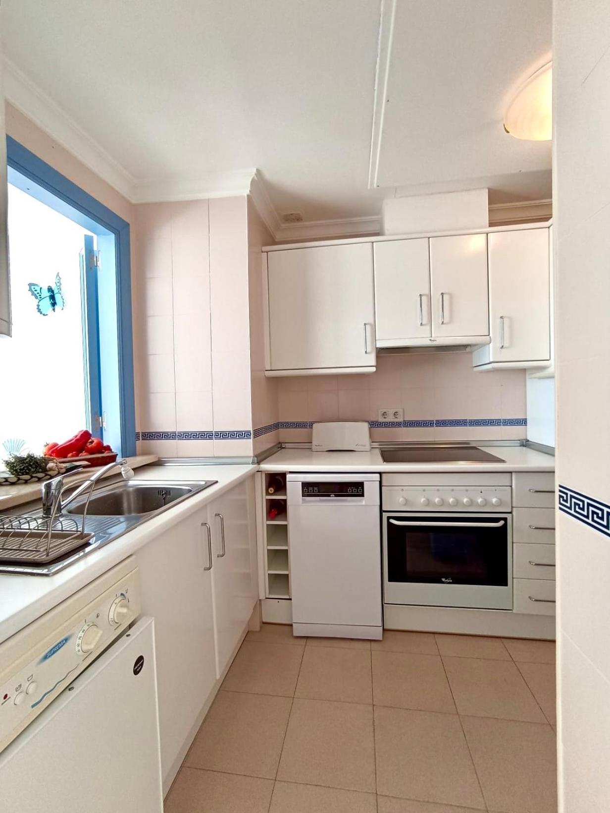 Apartment First Line Beach-amazing Seaview - La Duquesa-estepona Bahia de Casares